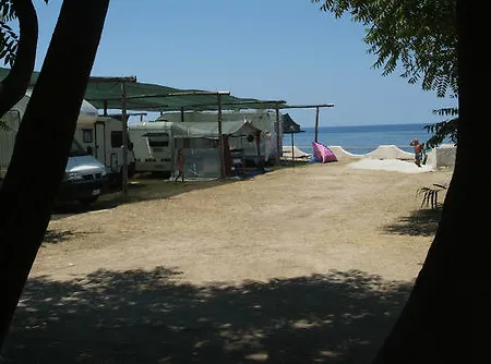 Villaggio Formicoli