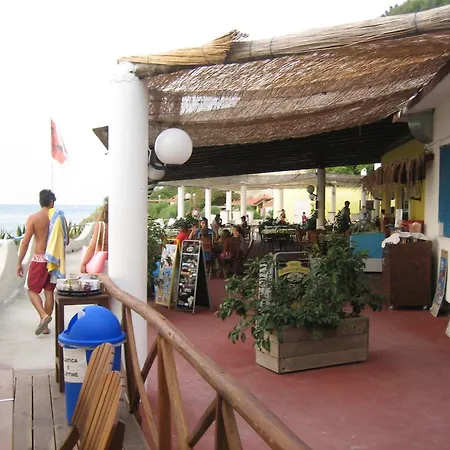Villaggio Formicoli